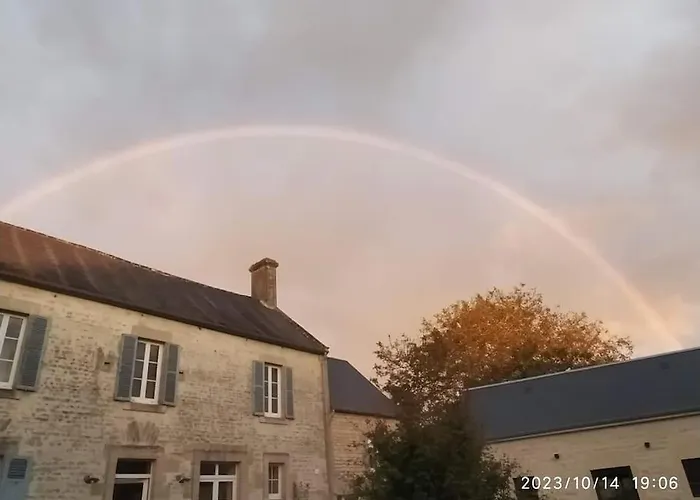 Grande Et Belle Maison Normande